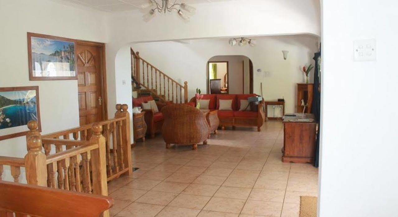 Maison Oasis Reef Estate Anse aux Pins Exteriér fotografie